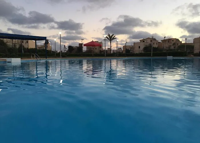 Badr Deluxe Apartments Families Only